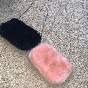 Set of 2 fur purses